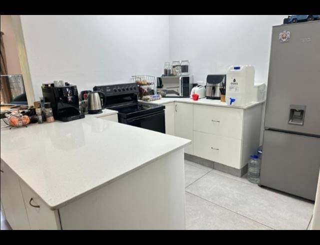 3 BEDROOM TOWNHOUSE FOR SALE IN MEER EN SEE